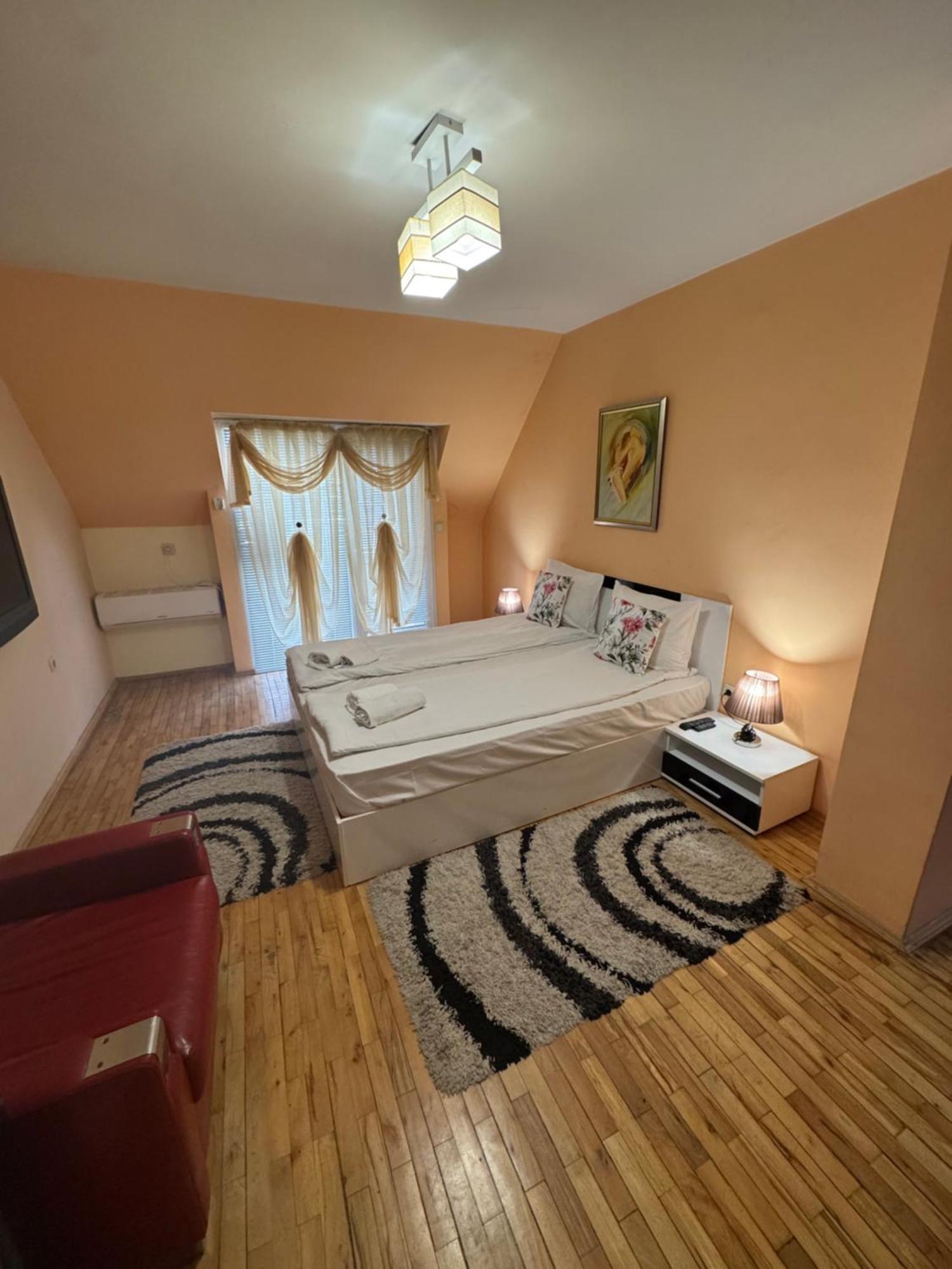 Venis House Hotell Plovdiv Eksteriør bilde